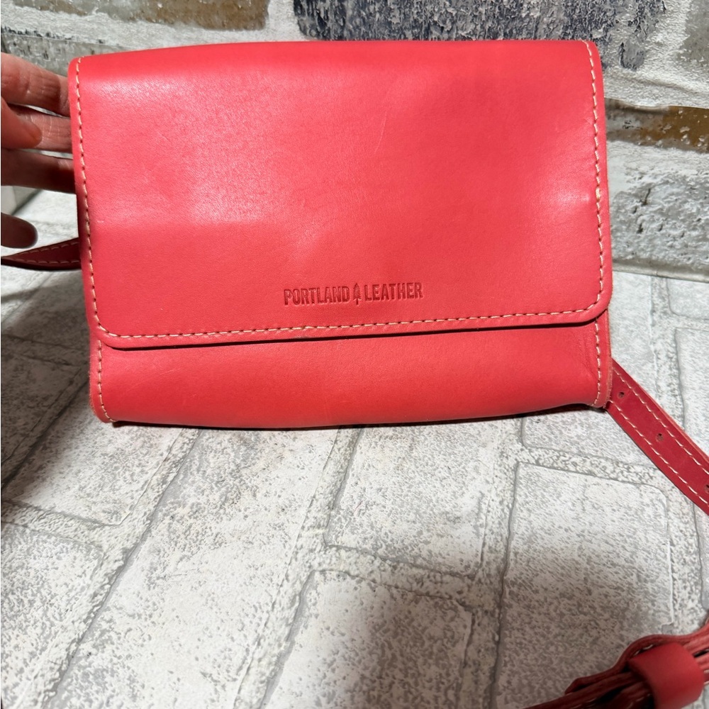 Portland Leather Goods TULIP Basic Belt Bag Crossbody Bag Retired Color - Picture 2 of 6